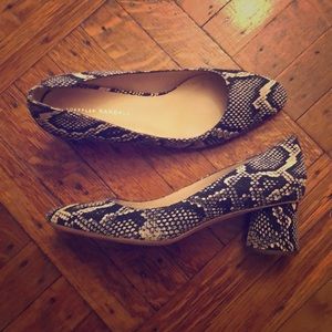 Loeffler Randall snake embossed pumps